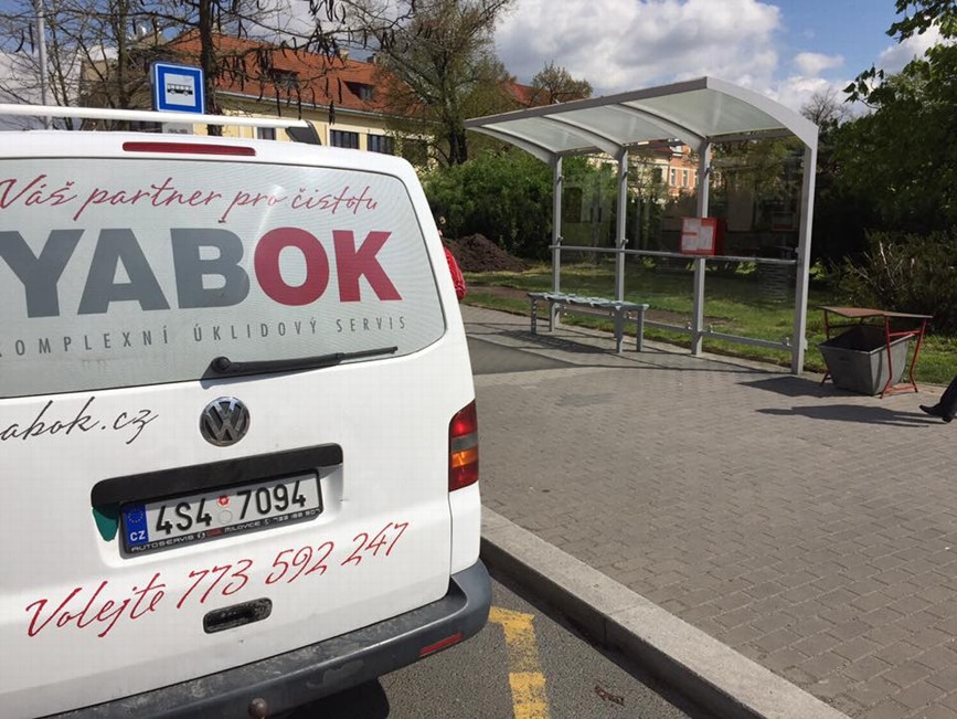 cisteni_mestskych_mobiliaru